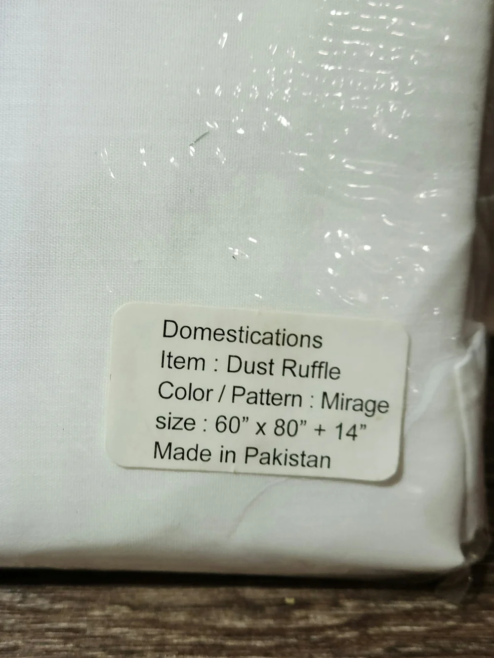 NWT Vintage Domestications Queen Sized Mirage Pattern Dust Ruffle 60